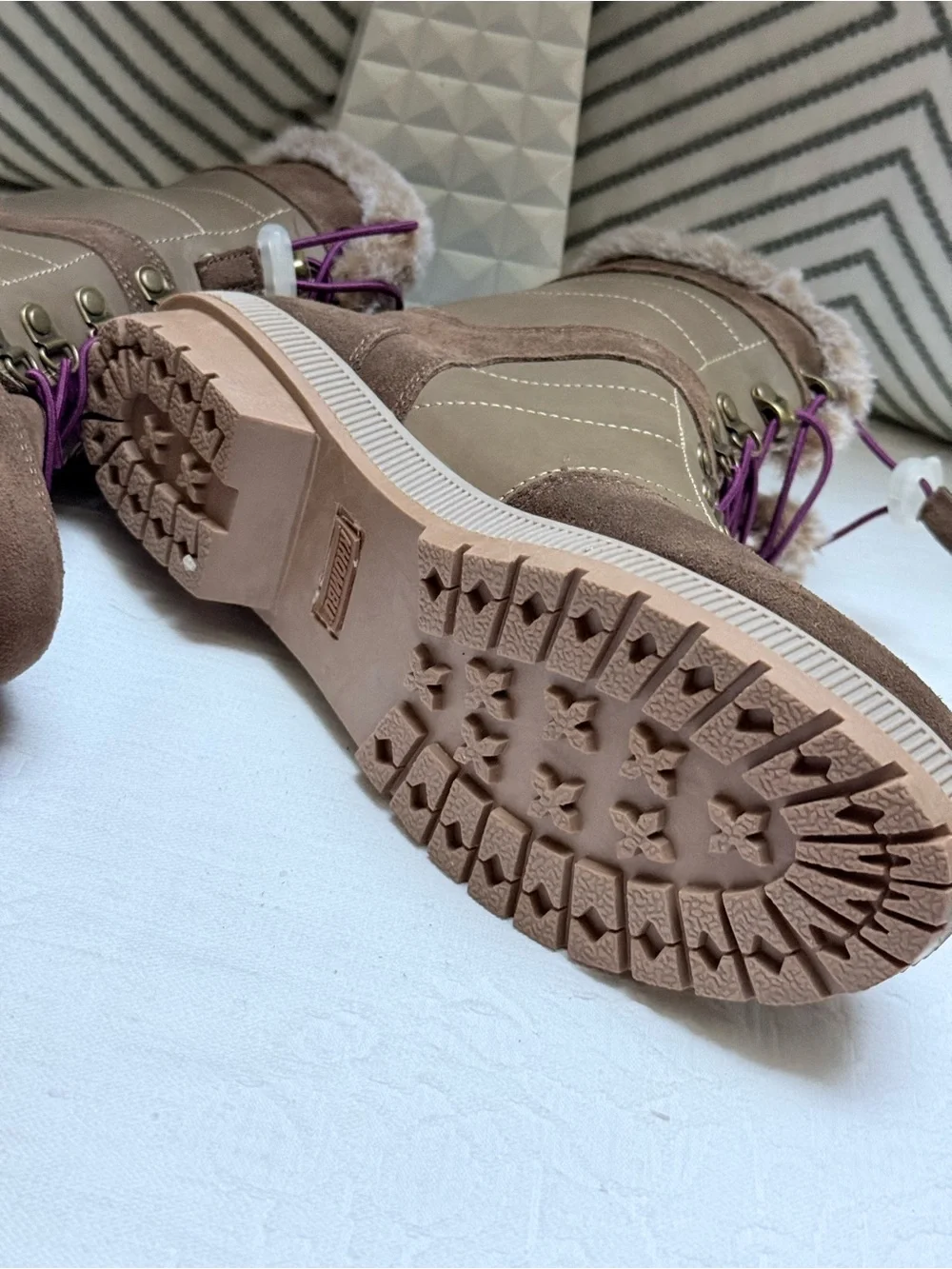 Khombu warm faux